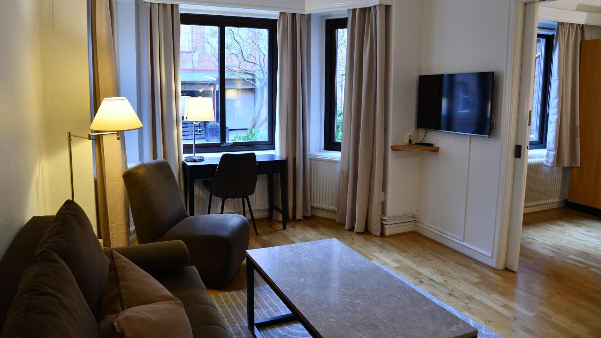 Home Hotel Norre Park Хальмстад Экстерьер фото